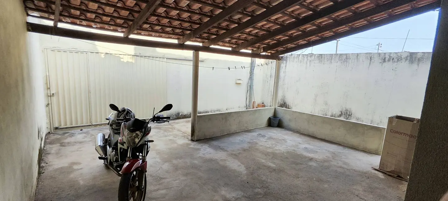 Foto 1 de Casa com 2 quartos à venda, 261m2 em Residencial Goiani, Aparecida De Goiania - GO