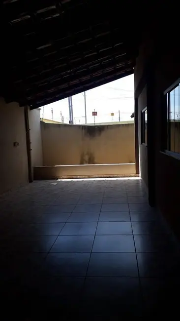 Casa com 4 quartos à venda, 400m2 em Goiania - GO - imagem 3 Foto 3 de Casa com 4 quartos à venda, 400m2 em Goiania - GO