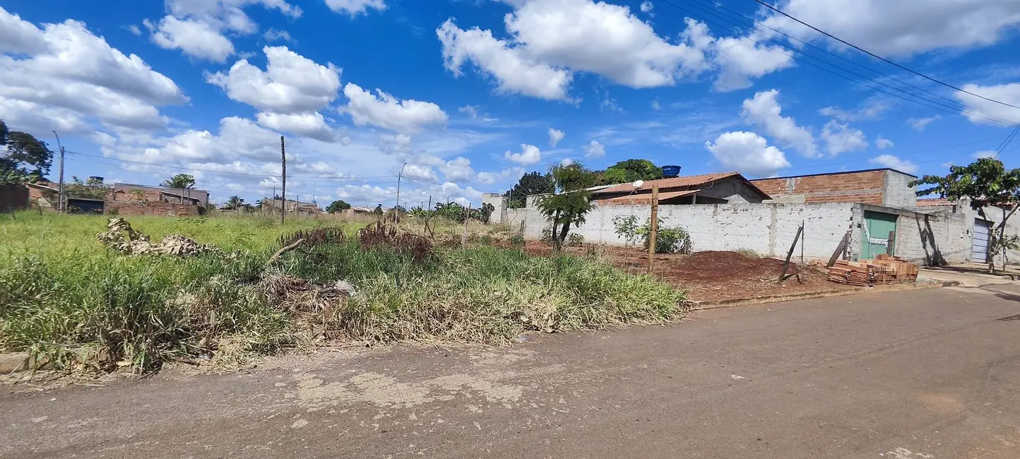 Foto 4 de Terreno / Lote à venda, 231m2 em Goianira - GO