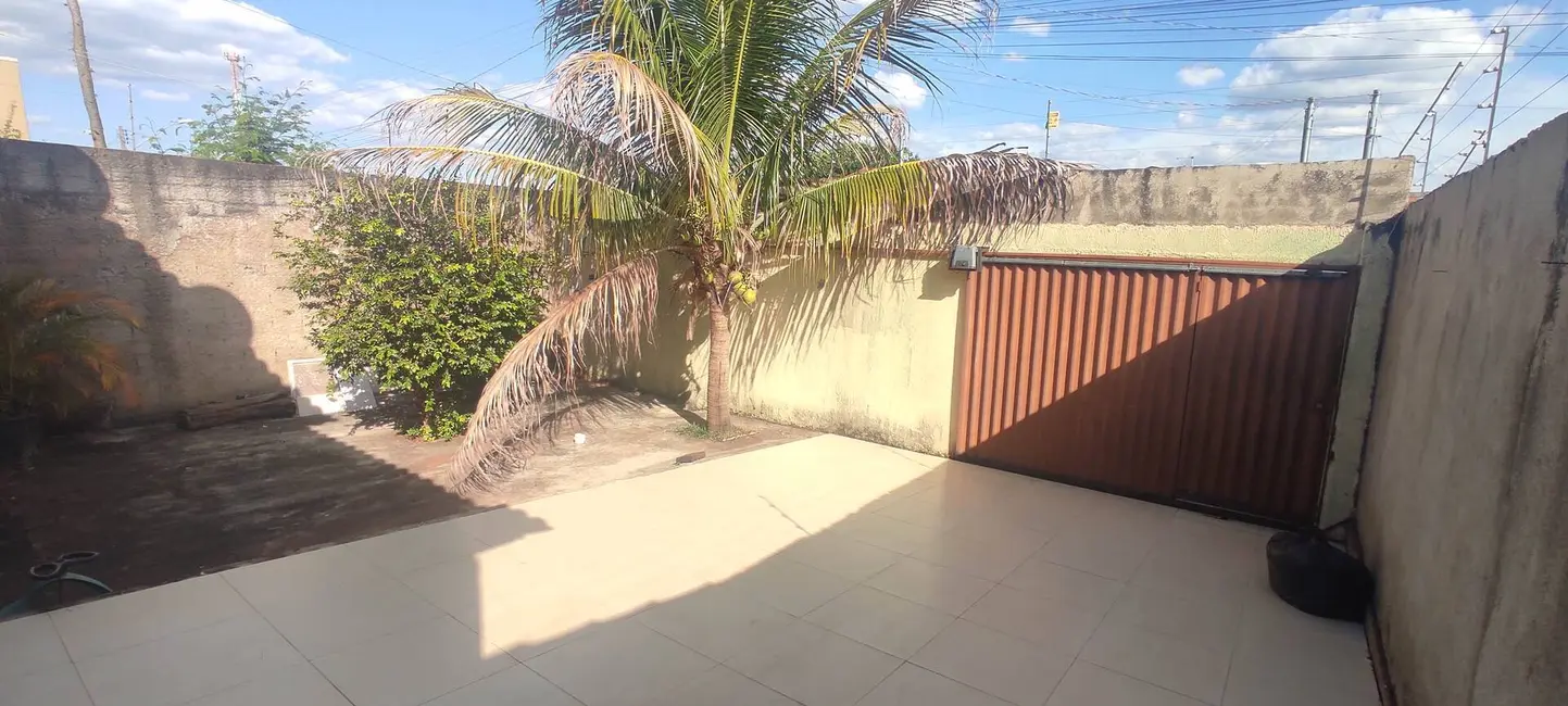 Foto 2 de Casa com 3 quartos à venda, 300m2 em Jardim São José, Goiania - GO