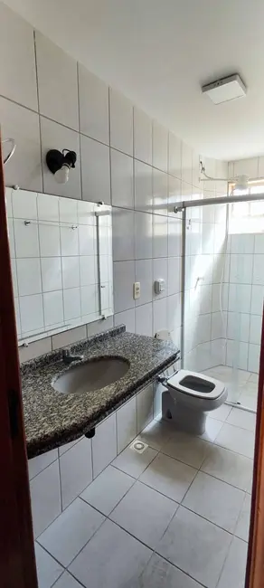 Foto 10 de Apartamento à venda em Jardim América, Goiania - GO