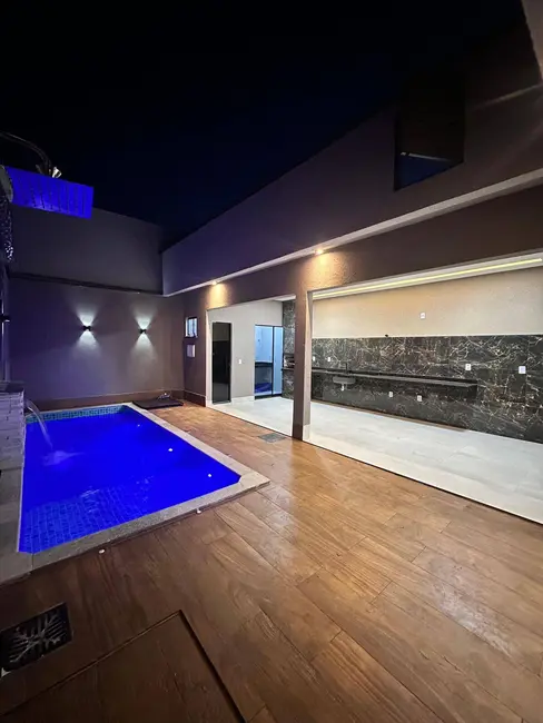 Foto 1 de Casa com 3 quartos à venda, 262m2 em Cardoso Continuação, Aparecida De Goiania - GO
