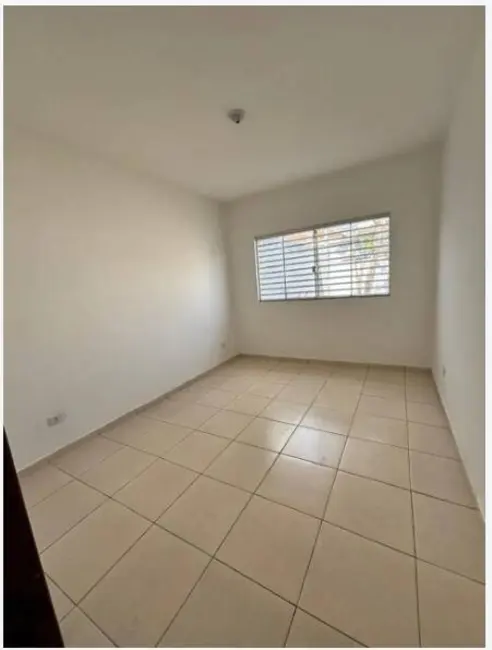 Foto 8 de Casa com 3 quartos à venda, 180m2 em Residencial Center Ville, Goiania - GO