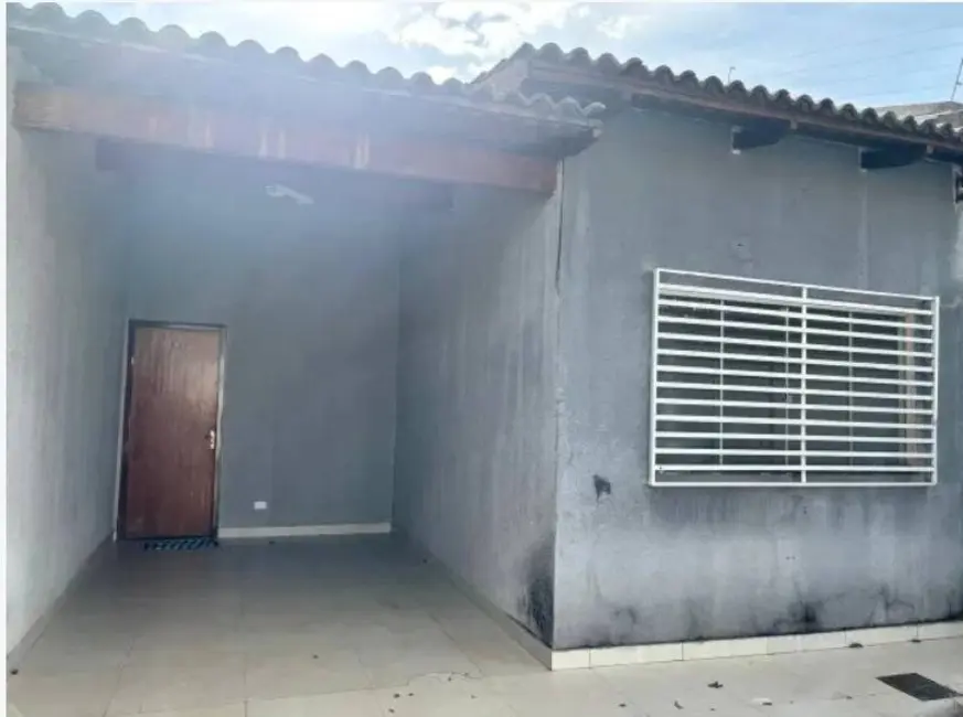 Foto 2 de Casa com 3 quartos à venda, 180m2 em Residencial Center Ville, Goiania - GO