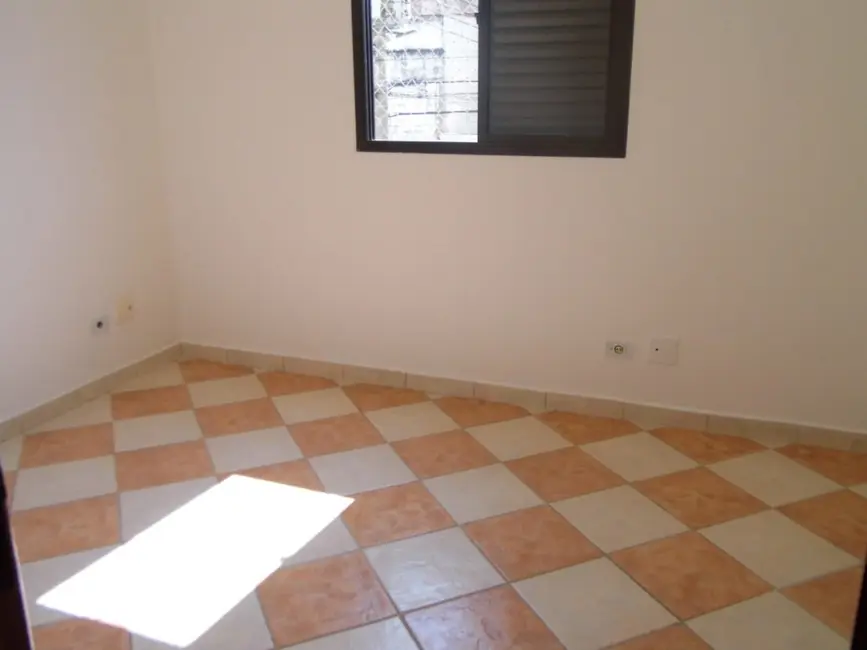 Foto 2 de Apartamento com 2 quartos para alugar, 62m2 em Vila Gustavo, São Paulo - SP