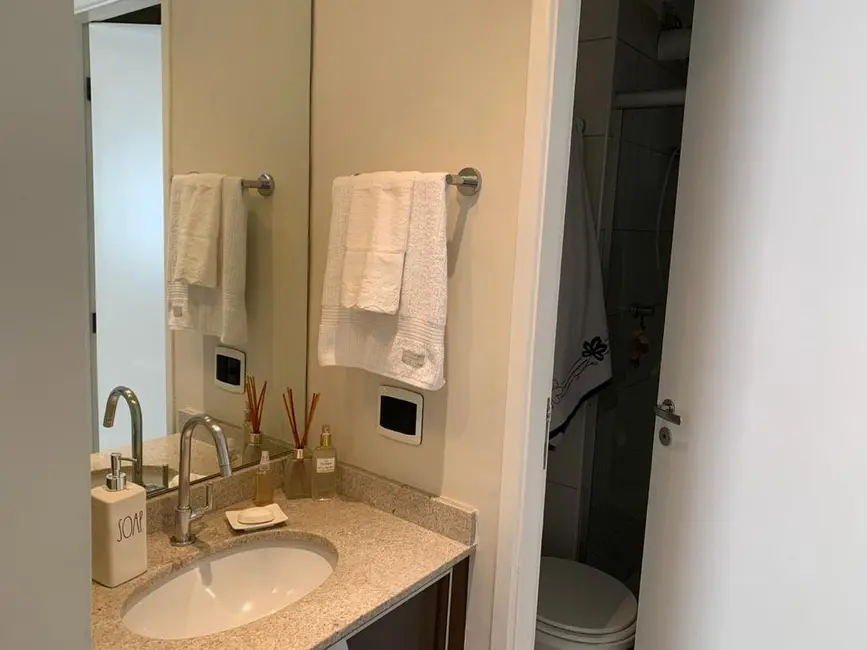 Foto 2 de Apartamento com 3 quartos à venda, 70m2 em Jaguaré, São Paulo - SP