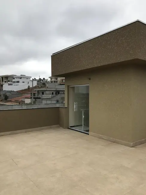 Foto 3 de Sobrado com 3 quartos à venda, 200m2 em Portais (Polvilho), Cajamar - SP