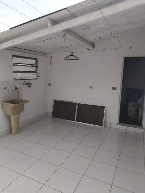 Foto 2 de Casa com 2 quartos à venda, 100m2 em Pestana, Osasco - SP