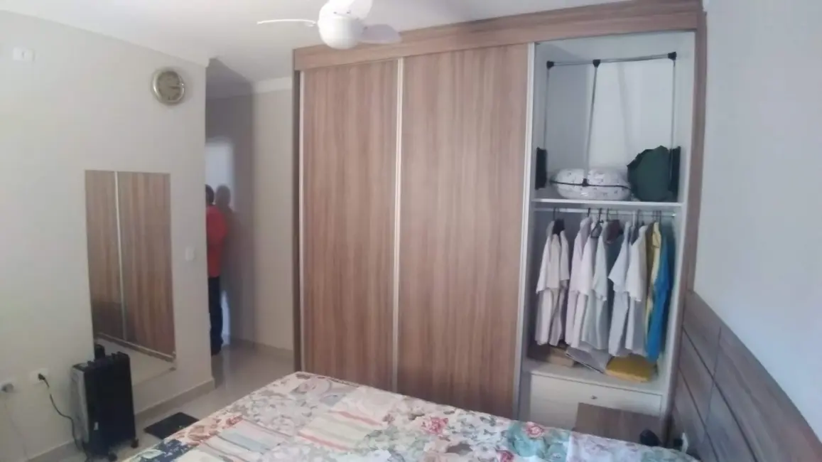 Foto 3 de Casa com 3 quartos à venda, 154m2 em Vila Clarice, São Paulo - SP