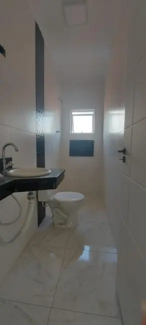 Foto 3 de Casa com 2 quartos à venda, 54m2 em Maracanã, Praia Grande - SP