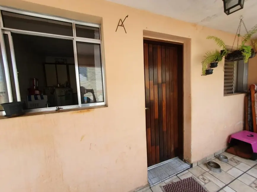 Foto 8 de Casa com 4 quartos à venda, 200m2 em Vila Mangalot, São Paulo - SP