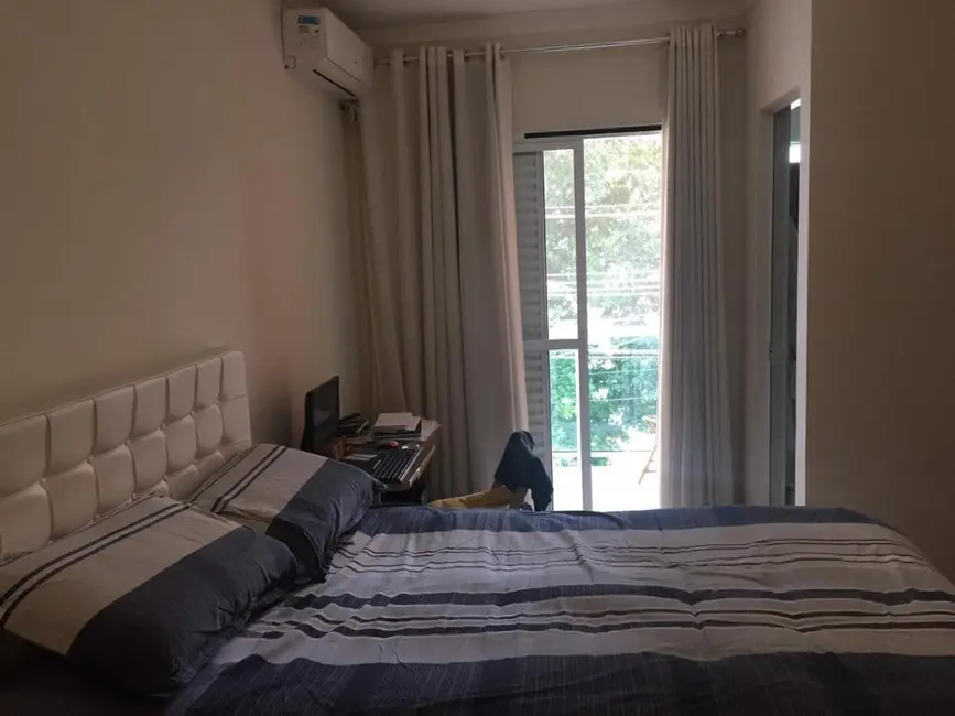 Foto 5 de Sobrado com 3 quartos à venda, 170m2 em Vila Pereira Cerca, São Paulo - SP
