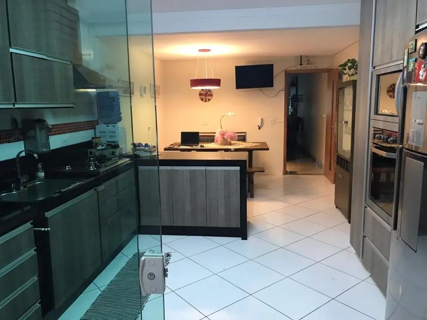 Foto 8 de Sobrado com 3 quartos à venda, 170m2 em Vila Pereira Cerca, São Paulo - SP
