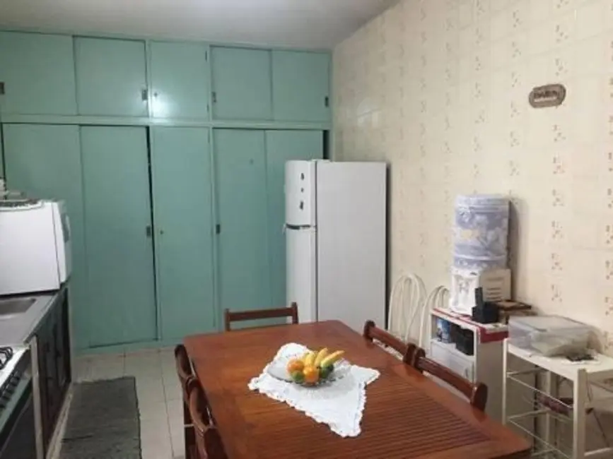 Casa com 2 quartos à venda, 80m2 em Alto da Lapa, São Paulo - SP - imagem 5 Foto 5 de Casa com 2 quartos à venda, 80m2 em Alto da Lapa, São Paulo - SP