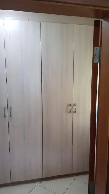 Foto 3 de Casa com 3 quartos à venda, 115m2 em Vila Pereira Cerca, São Paulo - SP