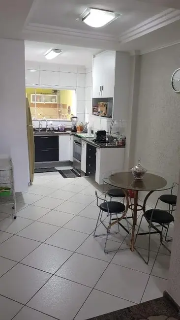 Foto 8 de Casa com 3 quartos à venda, 115m2 em Vila Pereira Cerca, São Paulo - SP