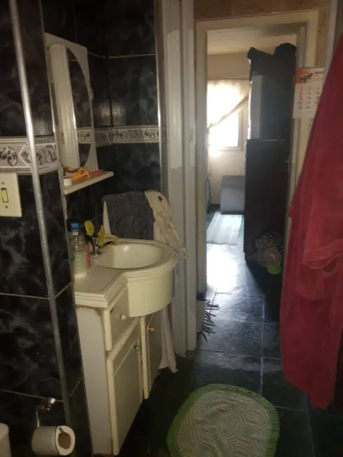 Foto 15 de Apartamento com 2 quartos à venda, 45m2 em Jardim América, Poa - SP