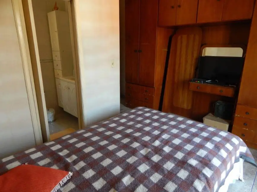 Casa com 3 quartos à venda, 260m2 em Parque Maria Domitila, São Paulo - SP - imagem 2 Foto 2 de Casa com 3 quartos à venda, 260m2 em Parque Maria Domitila, São Paulo - SP