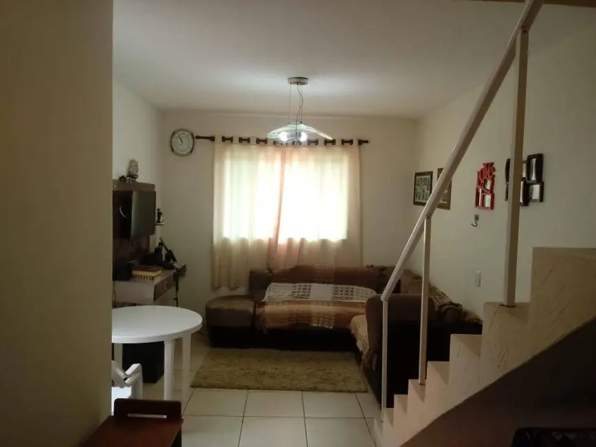 Foto 8 de Sobrado com 2 quartos à venda, 100m2 em Jardim Luciana, Franco Da Rocha - SP