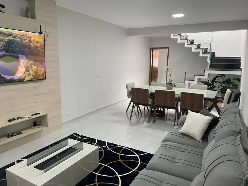 Foto 8 de Casa com 3 quartos à venda, 150m2 em Jardim Regina, São Paulo - SP