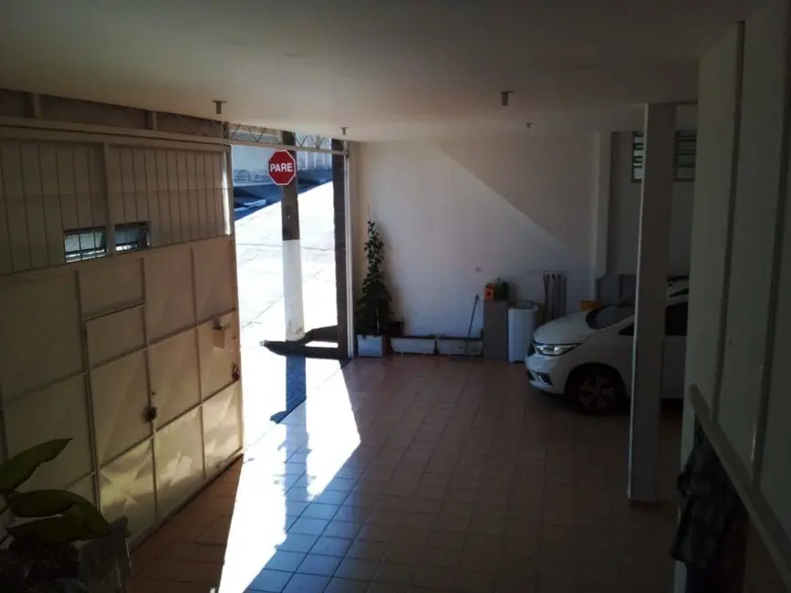 Sobrado com 4 quartos à venda, 126m2 em Vila Pereira Barreto, São Paulo - SP - imagem 4 Foto 4 de Sobrado com 4 quartos à venda, 126m2 em Vila Pereira Barreto, São Paulo - SP