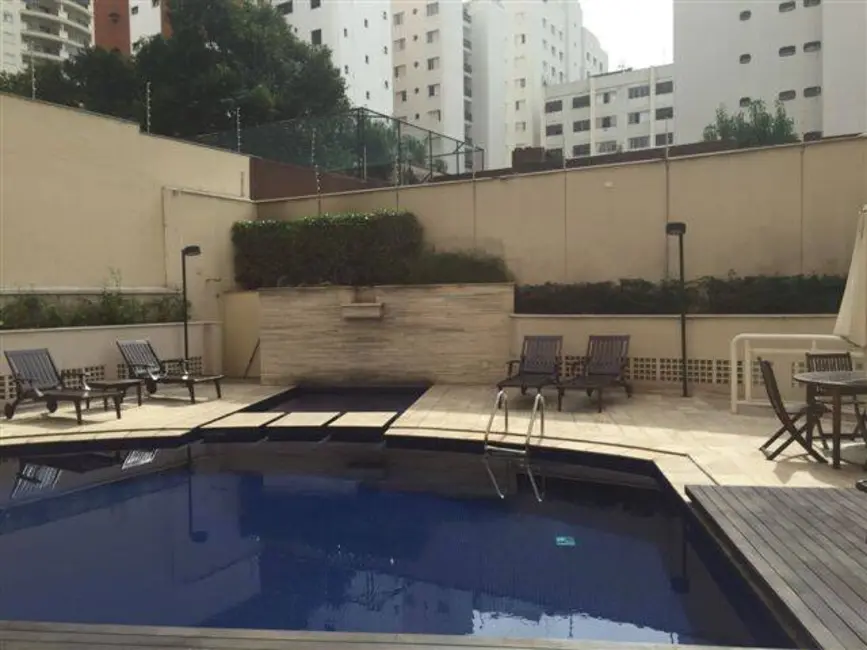 Apartamento com 3 quartos para alugar, 130m2 em Perdizes, São Paulo - SP - imagem 9 Foto 9 de Apartamento com 3 quartos para alugar, 130m2 em Perdizes, São Paulo - SP