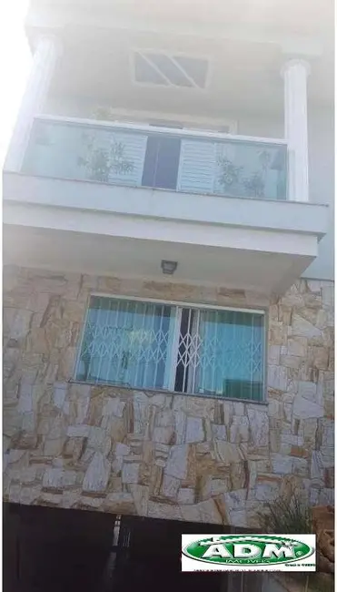 Foto 5 de Casa com 3 quartos à venda, 305m2 em Vila Pereira Barreto, São Paulo - SP