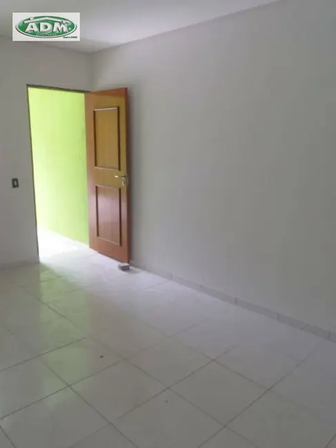 Casa com 2 quartos à venda, 133m2 em Alto de Santa Lúcia, Carapicuiba - SP - imagem 6 Foto 6 de Casa com 2 quartos à venda, 133m2 em Alto de Santa Lúcia, Carapicuiba - SP