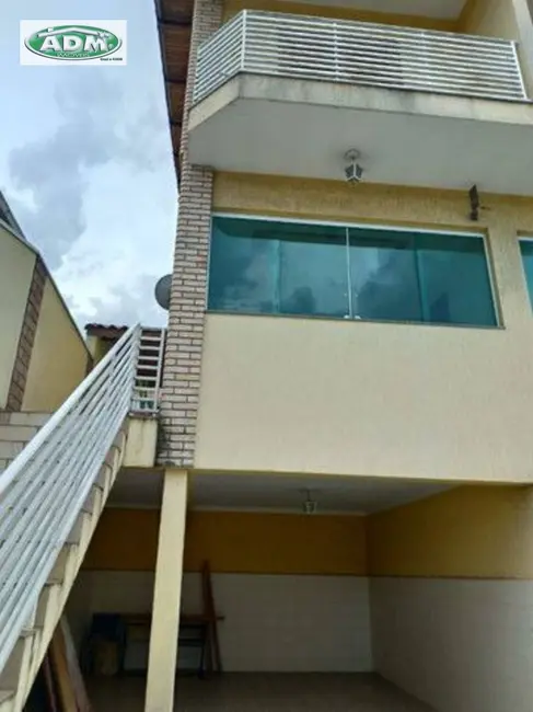 Sobrado com 3 quartos à venda, 150m2 em Vila Nossa Senhora do Retiro, São Paulo - SP - imagem 2 Foto 2 de Sobrado com 3 quartos à venda, 150m2 em Vila Nossa Senhora do Retiro, São Paulo - SP