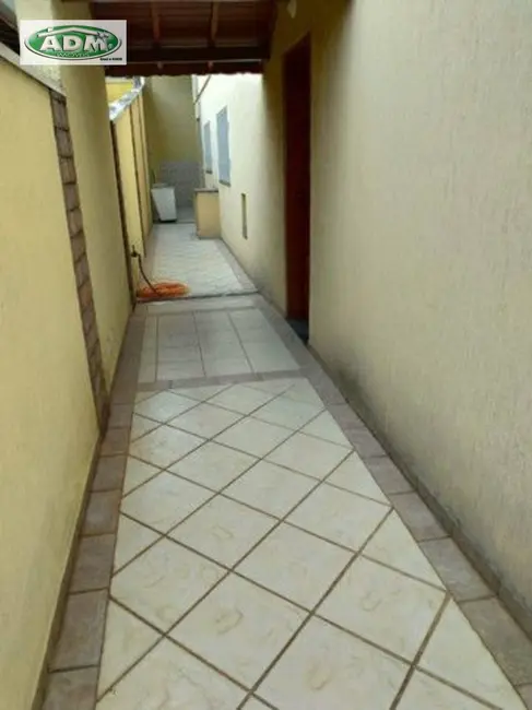 Sobrado com 3 quartos à venda, 150m2 em Vila Nossa Senhora do Retiro, São Paulo - SP - imagem 8 Foto 8 de Sobrado com 3 quartos à venda, 150m2 em Vila Nossa Senhora do Retiro, São Paulo - SP