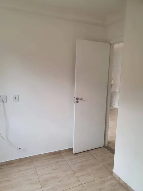 Foto 3 de Apartamento com 2 quartos para alugar, 60m2 em Jaraguá, São Paulo - SP