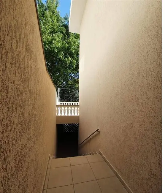 Sobrado com 3 quartos à venda e para alugar, 190m2 em Parque São Domingos, São Paulo - SP - imagem 3 Foto 3 de Sobrado com 3 quartos à venda e para alugar, 190m2 em Parque São Domingos, São Paulo - SP