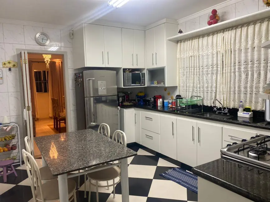 Foto 2 de Sobrado com 3 quartos à venda, 210m2 em Vila Nossa Senhora do Retiro, São Paulo - SP
