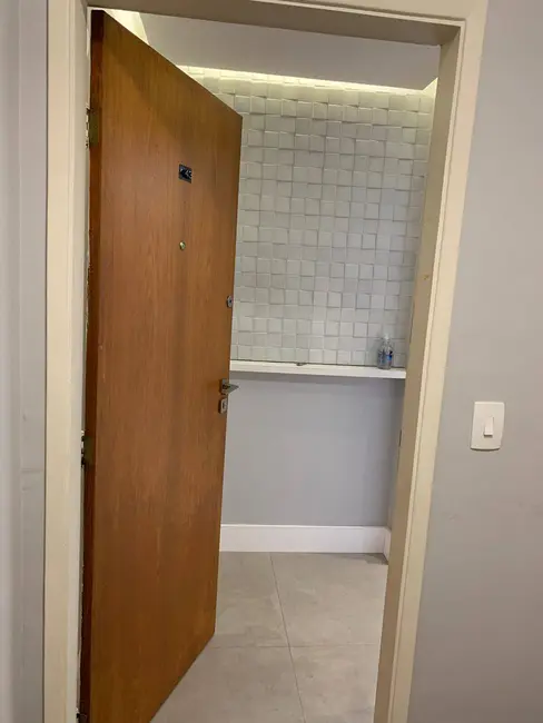 Apartamento com 3 quartos à venda, 130m2 em Perdizes, São Paulo - SP - imagem 3 Foto 3 de Apartamento com 3 quartos à venda, 130m2 em Perdizes, São Paulo - SP
