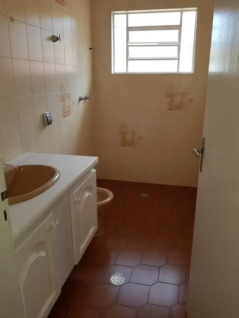 Foto 7 de Casa com 3 quartos para alugar, 200m2 em Chácara Inglesa, São Paulo - SP