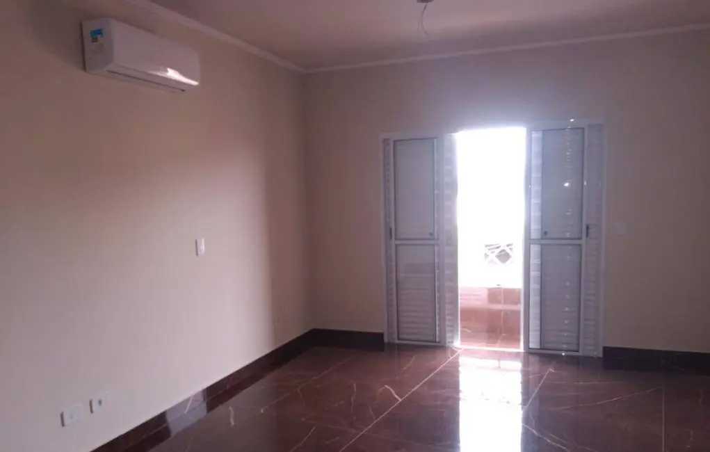 Foto 3 de Sobrado com 3 quartos à venda, 170m2 em Chácara Inglesa, São Paulo - SP