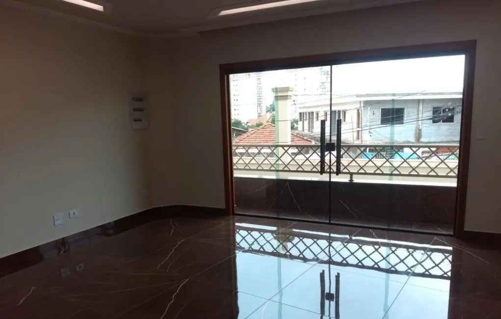 Foto 1 de Sobrado com 3 quartos à venda, 170m2 em Chácara Inglesa, São Paulo - SP