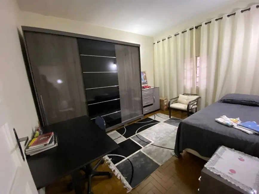 Sobrado com 4 quartos à venda, 200m2 em Chácara Inglesa, São Paulo - SP - imagem 8 Foto 8 de Sobrado com 4 quartos à venda, 200m2 em Chácara Inglesa, São Paulo - SP