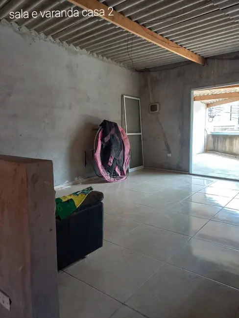 Foto 8 de Sobrado com 2 quartos à venda, 280m2 em Parque Santa Teresa, Carapicuiba - SP