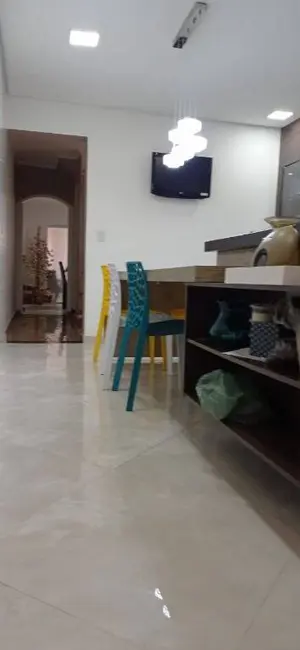 Sobrado com 3 quartos à venda, 180m2 em Jardim Santa Lucrécia, São Paulo - SP - imagem 1 Foto 1 de Sobrado com 3 quartos à venda, 180m2 em Jardim Santa Lucrécia, São Paulo - SP