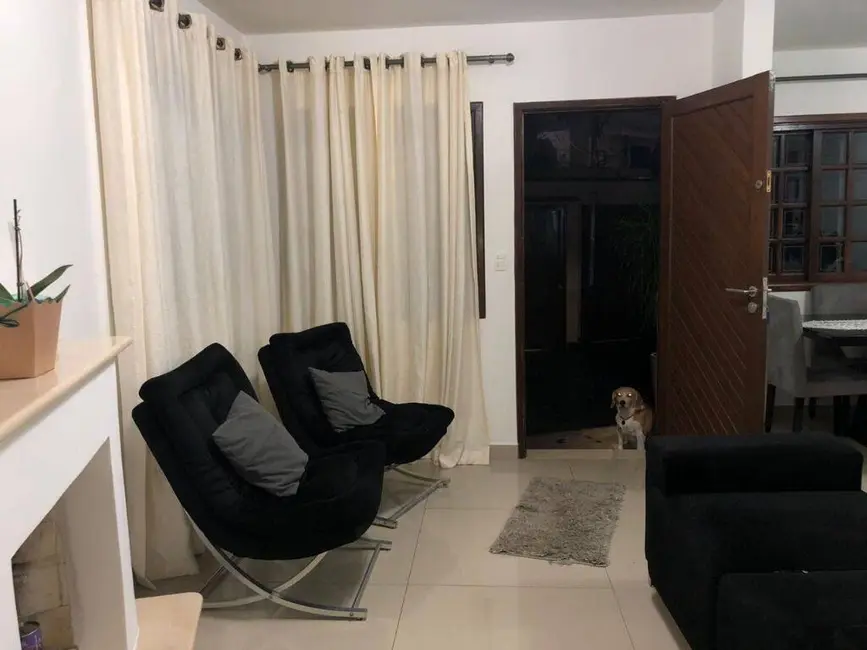 Sobrado com 3 quartos à venda, 112m2 em Jardim Regina, São Paulo - SP - imagem 4 Foto 4 de Sobrado com 3 quartos à venda, 112m2 em Jardim Regina, São Paulo - SP