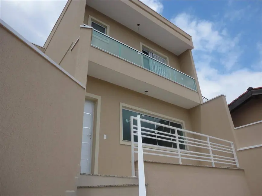 Foto 1 de Sobrado com 2 quartos para alugar, 80m2 em Vila Clarice, São Paulo - SP