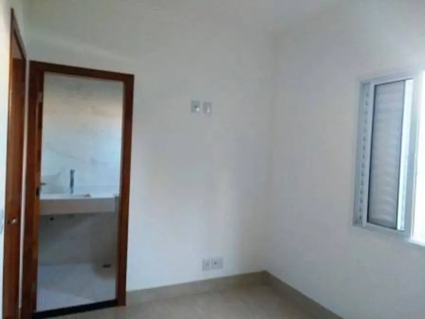 Sobrado com 3 quartos à venda, 150m2 em Jardim Regina, São Paulo - SP - imagem 2 Foto 2 de Sobrado com 3 quartos à venda, 150m2 em Jardim Regina, São Paulo - SP