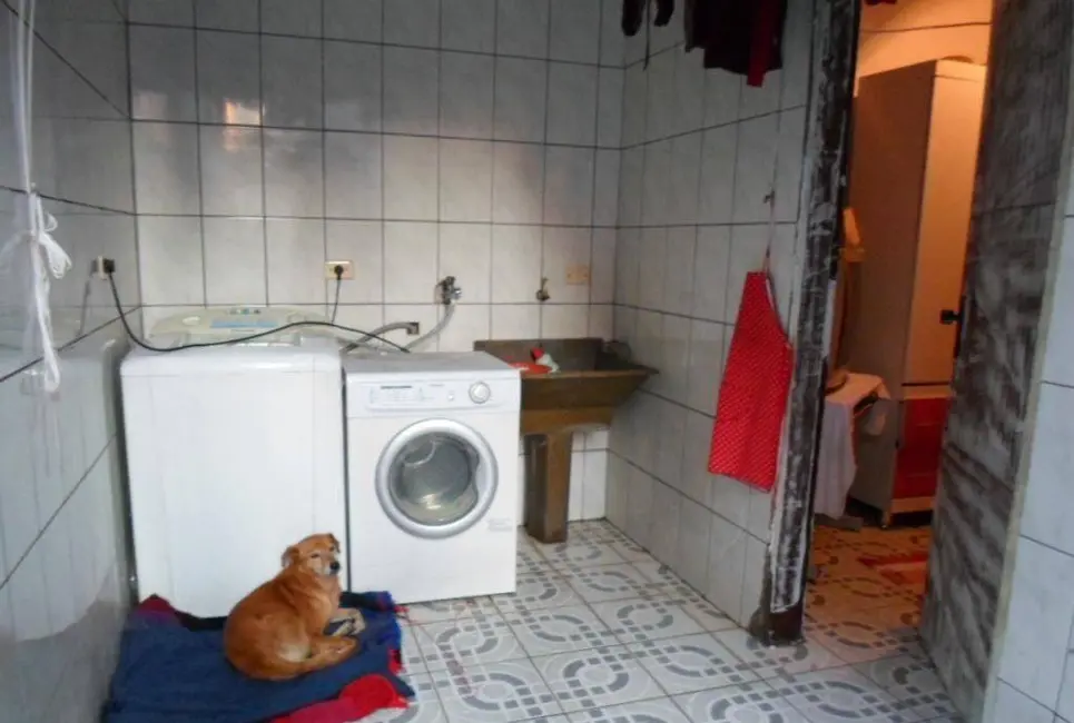 Sobrado com 3 quartos à venda, 150m2 em Conjunto Residencial Vista Verde, São Paulo - SP - imagem 3 Foto 3 de Sobrado com 3 quartos à venda, 150m2 em Conjunto Residencial Vista Verde, São Paulo - SP