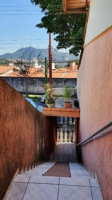 Foto 3 de Casa com 4 quartos à venda, 280m2 em Jardim Vivan, São Paulo - SP