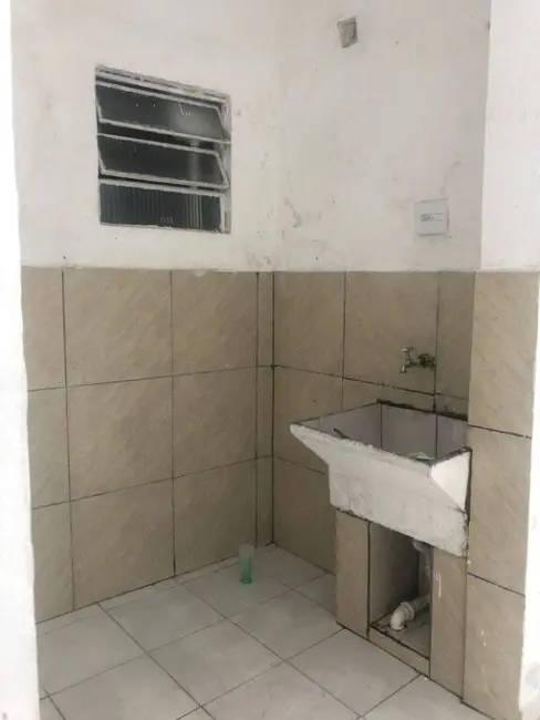 Casa com 1 quarto para alugar, 30m2 em Vila Guedes, São Paulo - SP - imagem 7 Foto 7 de Casa com 1 quarto para alugar, 30m2 em Vila Guedes, São Paulo - SP