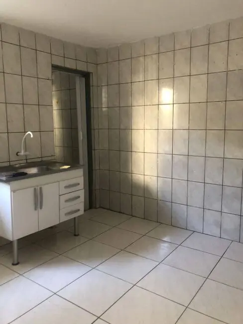Casa com 1 quarto para alugar, 30m2 em Vila Guedes, São Paulo - SP - imagem 4 Foto 4 de Casa com 1 quarto para alugar, 30m2 em Vila Guedes, São Paulo - SP
