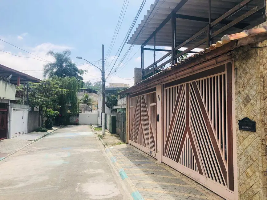 Sobrado com 3 quartos à venda, 240m2 em Santana, São Paulo - SP - imagem 6 Foto 6 de Sobrado com 3 quartos à venda, 240m2 em Santana, São Paulo - SP