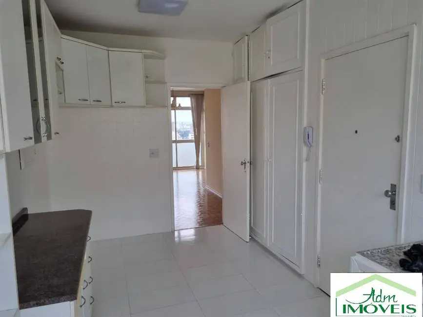 Foto 4 de Apartamento com 4 quartos para alugar, 140m2 em Perdizes, São Paulo - SP
