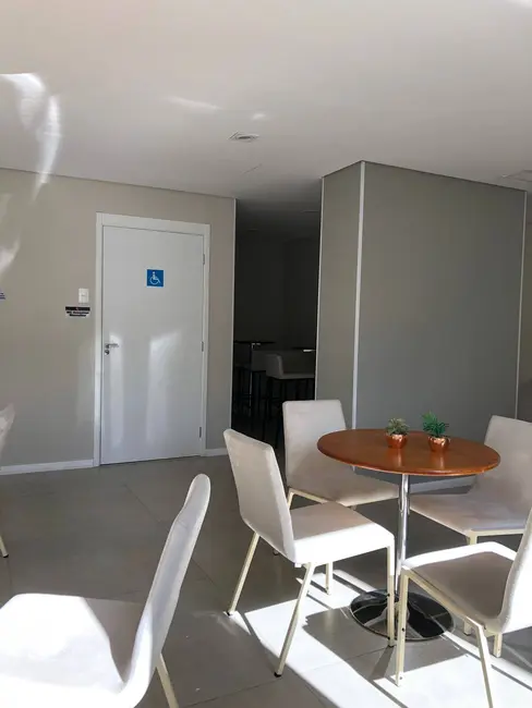 Foto 3 de Apartamento com 2 quartos para alugar, 46m2 em Parque Industrial Tomas Edson, São Paulo - SP